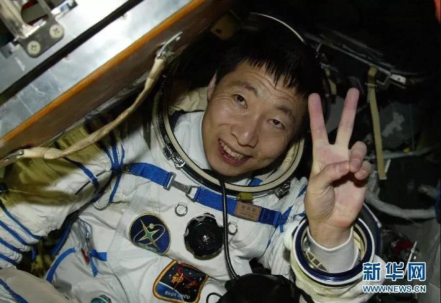 1615341250899008.jpg 4.jpg