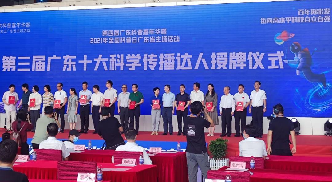 1631870912190991.jpg 2.jpg