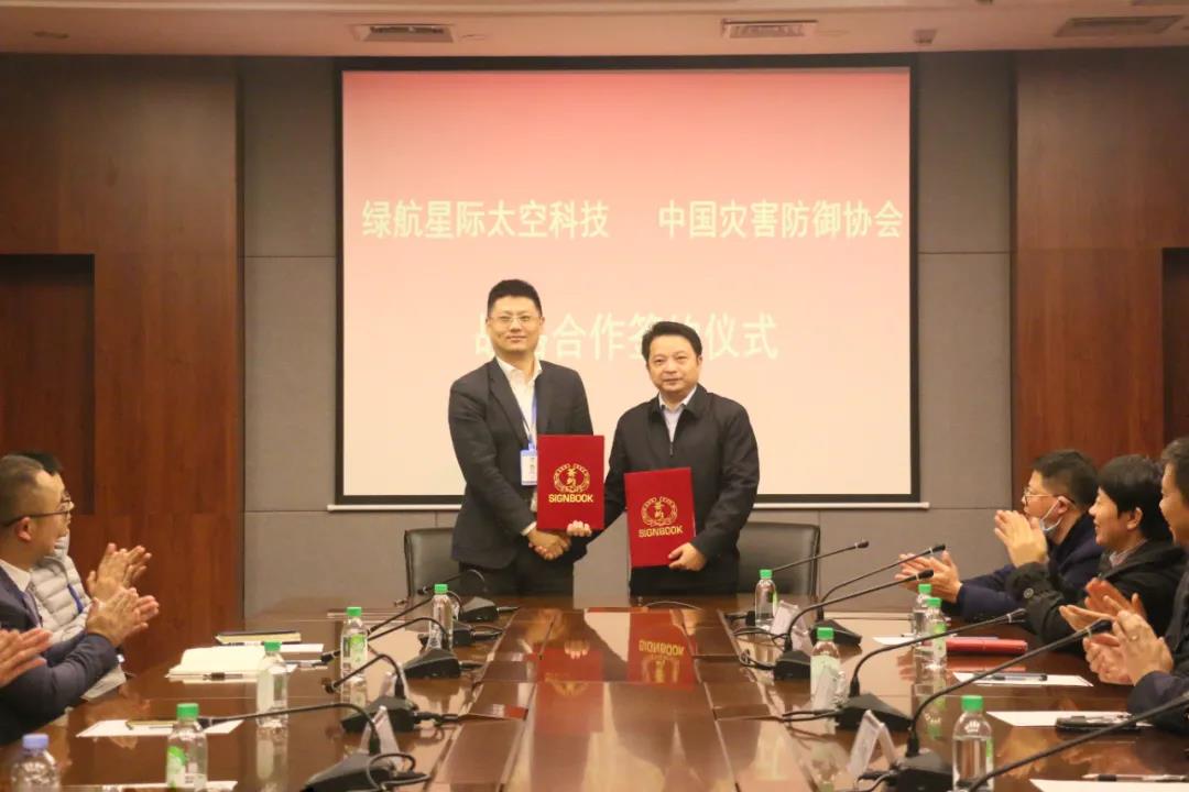 1640747829304330.jpg 1.jpg