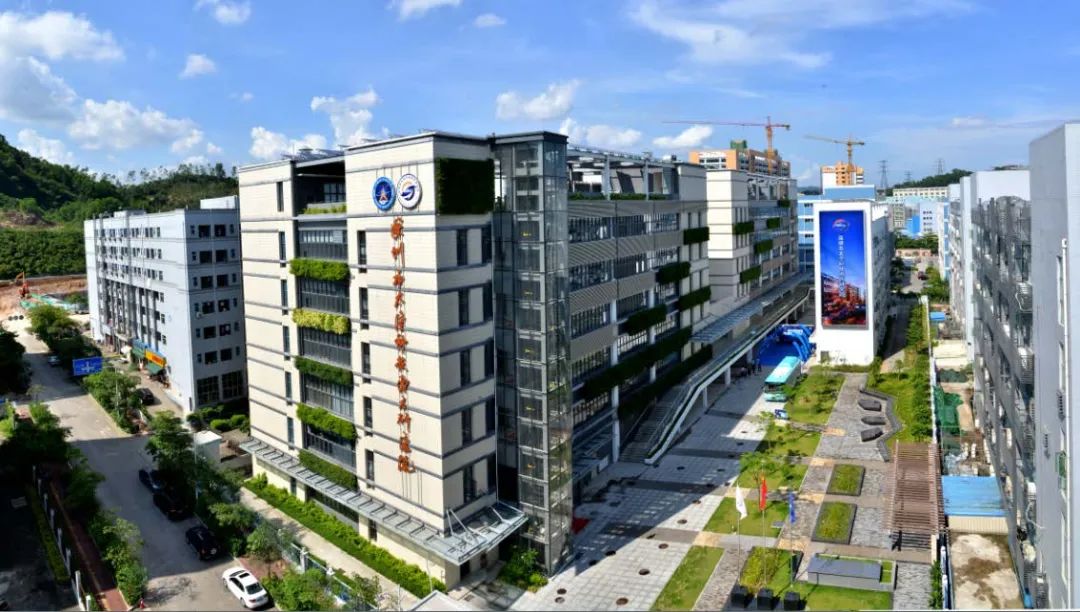 1695201364.jpg 2.jpg