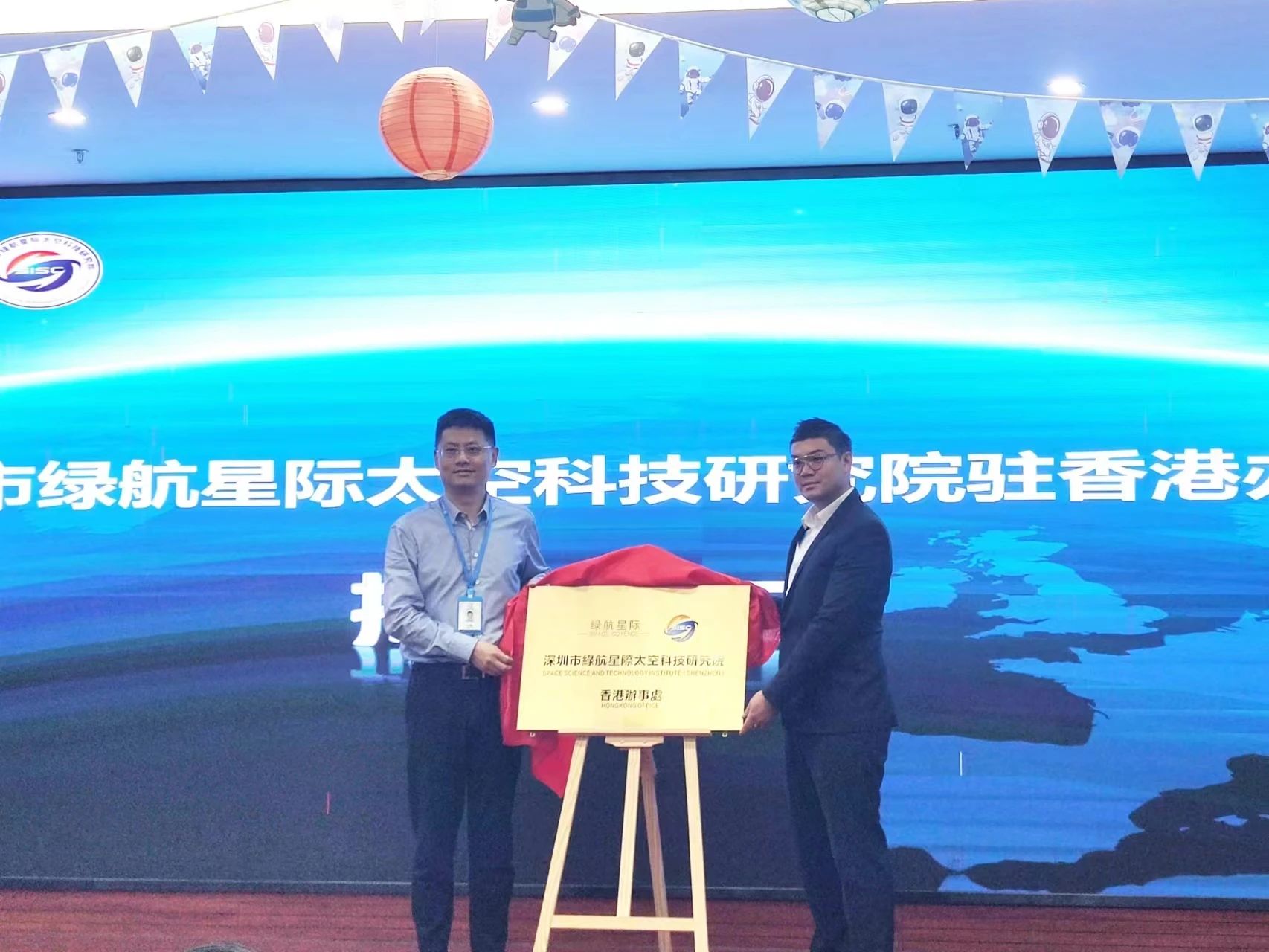 1697004558.jpg 4.jpg