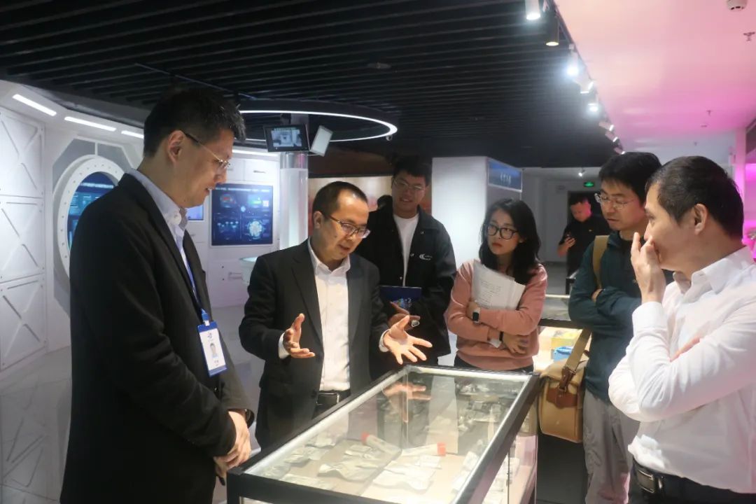 1710733936.jpg 3.jpg