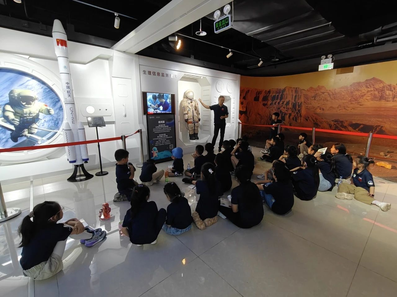 1724998717.jpg 2.jpg