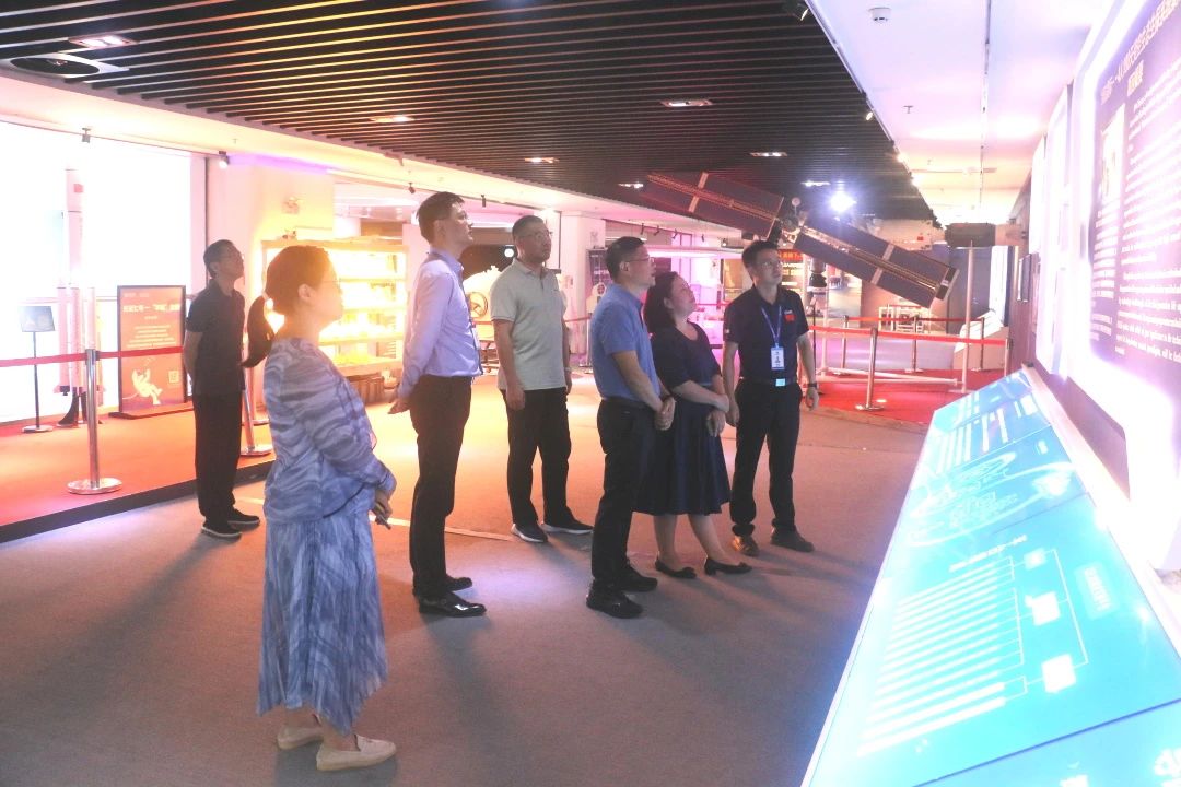 1726801833.jpg 2.jpg